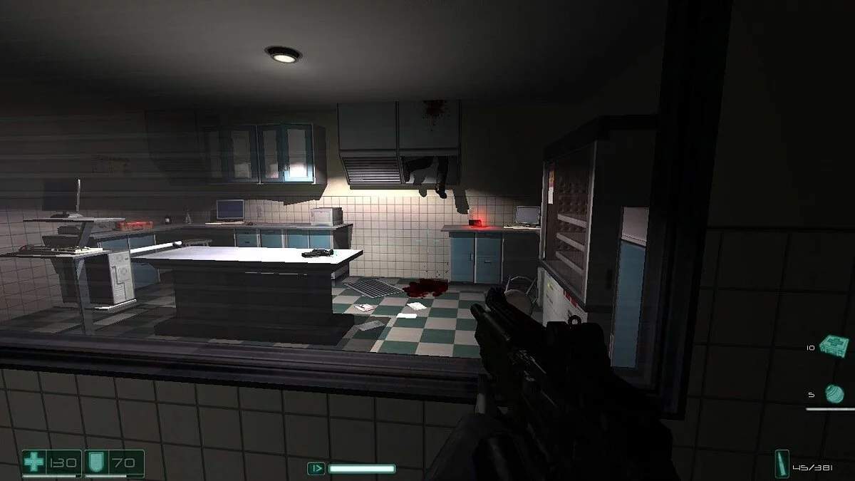 Скриншоты из F.E.A.R. / Картинка 49