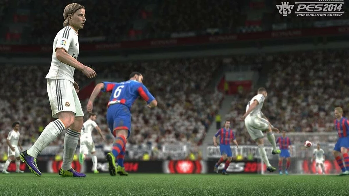Скриншоты из Pro Evolution Soccer 2014 / Картинка 42
