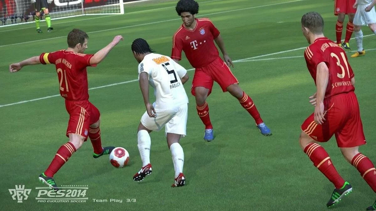 Скриншоты из Pro Evolution Soccer 2014 / Картинка 53
