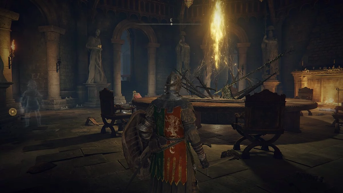 Звучит Elden Ring шикарно: драйвовый саунд в меню, медитативные мелодии при исследовании мира, напряжённые треки в боссфайтах — всё это услада для ушей