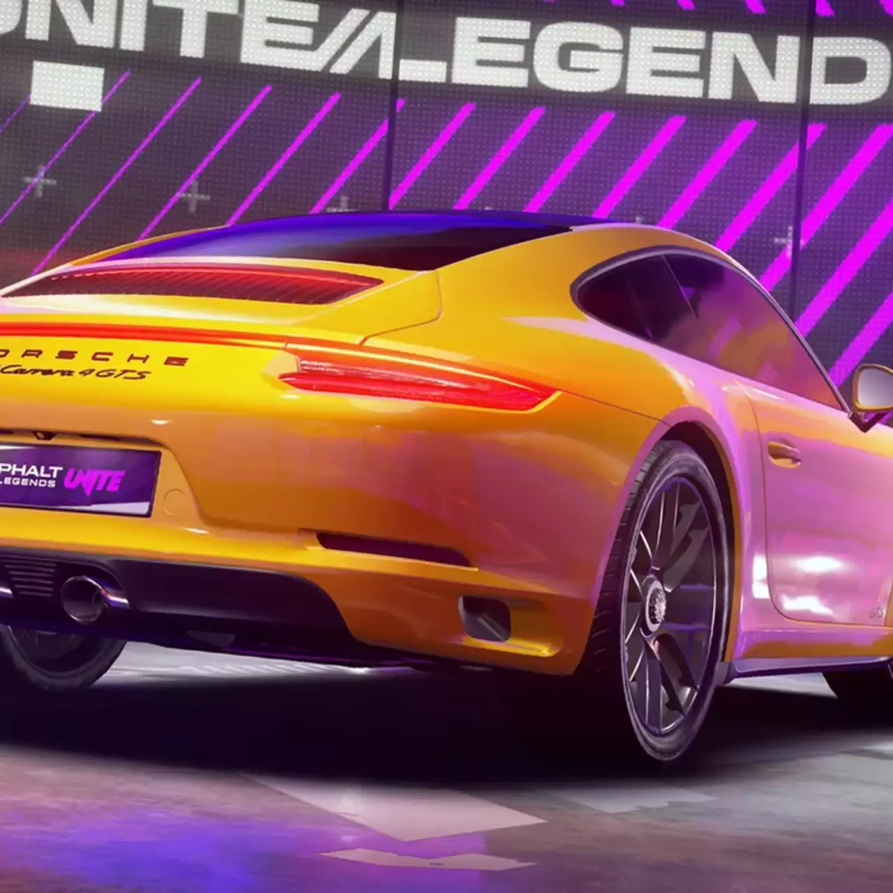 На Android, iOS, ПК и консолях вышла новая версия бесплатной гонки с сотнями машин, которую скачали более 100 млн раз