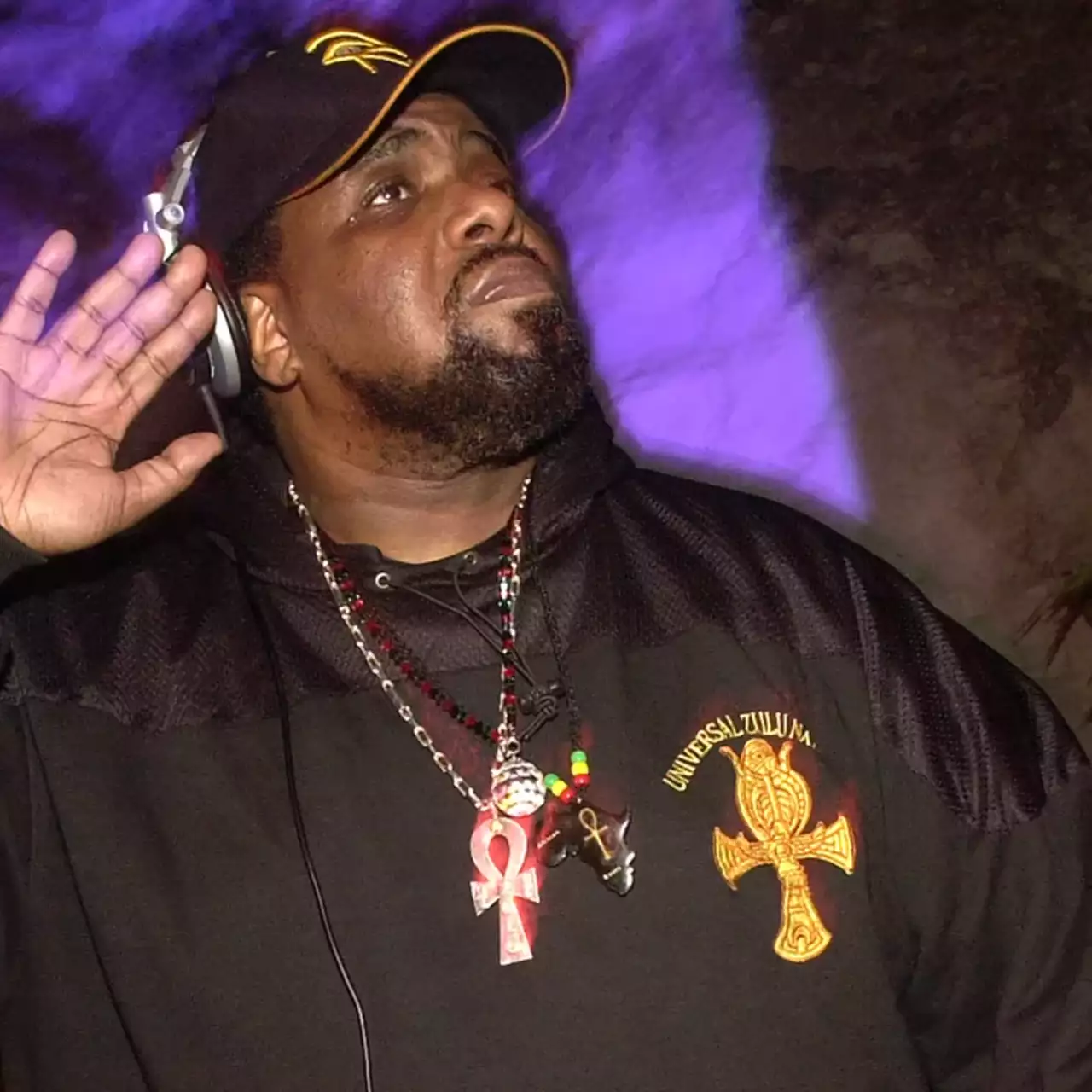 Пионер хип-хопа Африка Бамбаатаа, который звучал на радио в GTA: Vice City, скончался от рака