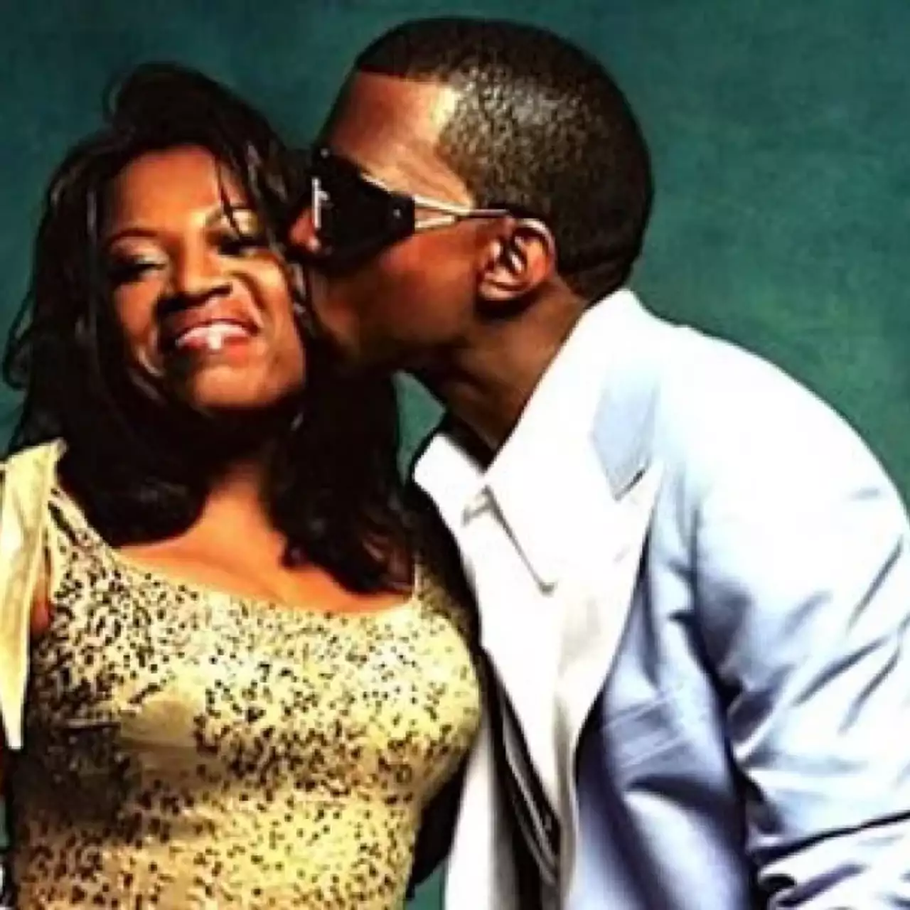 Kanye West анонсировал игру про маму, которая отправилась на небеса