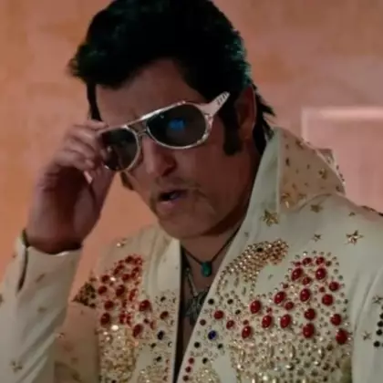 Вышел трейлер «Добро пожаловать в Zомбилэнд 2», в котором герои веселятся и убивают зомби в слоу-мо