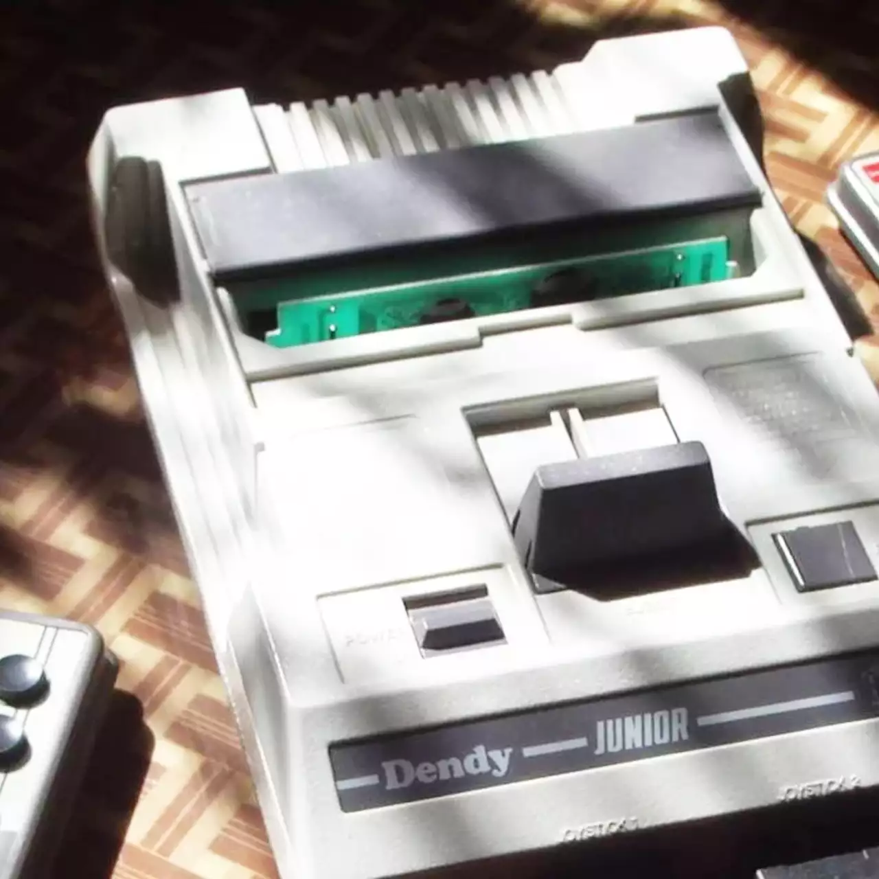 Халява: на ПК бесплатно раздают сразу две игры. Одна из них как на Dendy