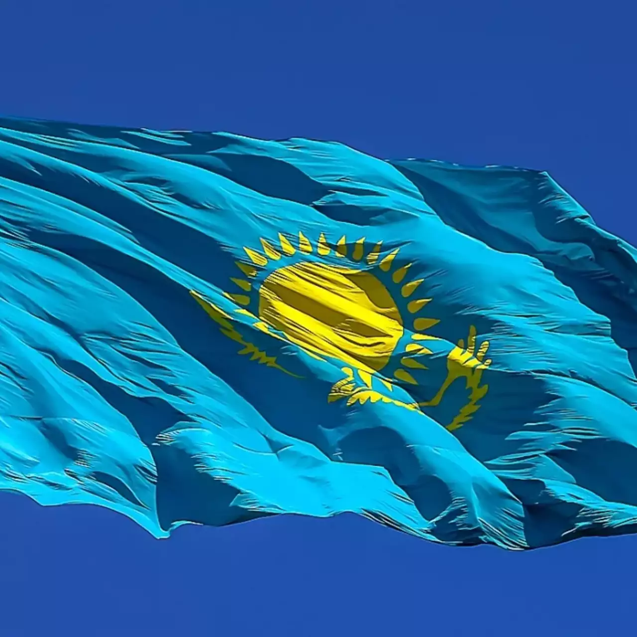 В Steam вышла игра, в которой можно ощутить себя казахским шофёром. У неё 100% положительных отзывов