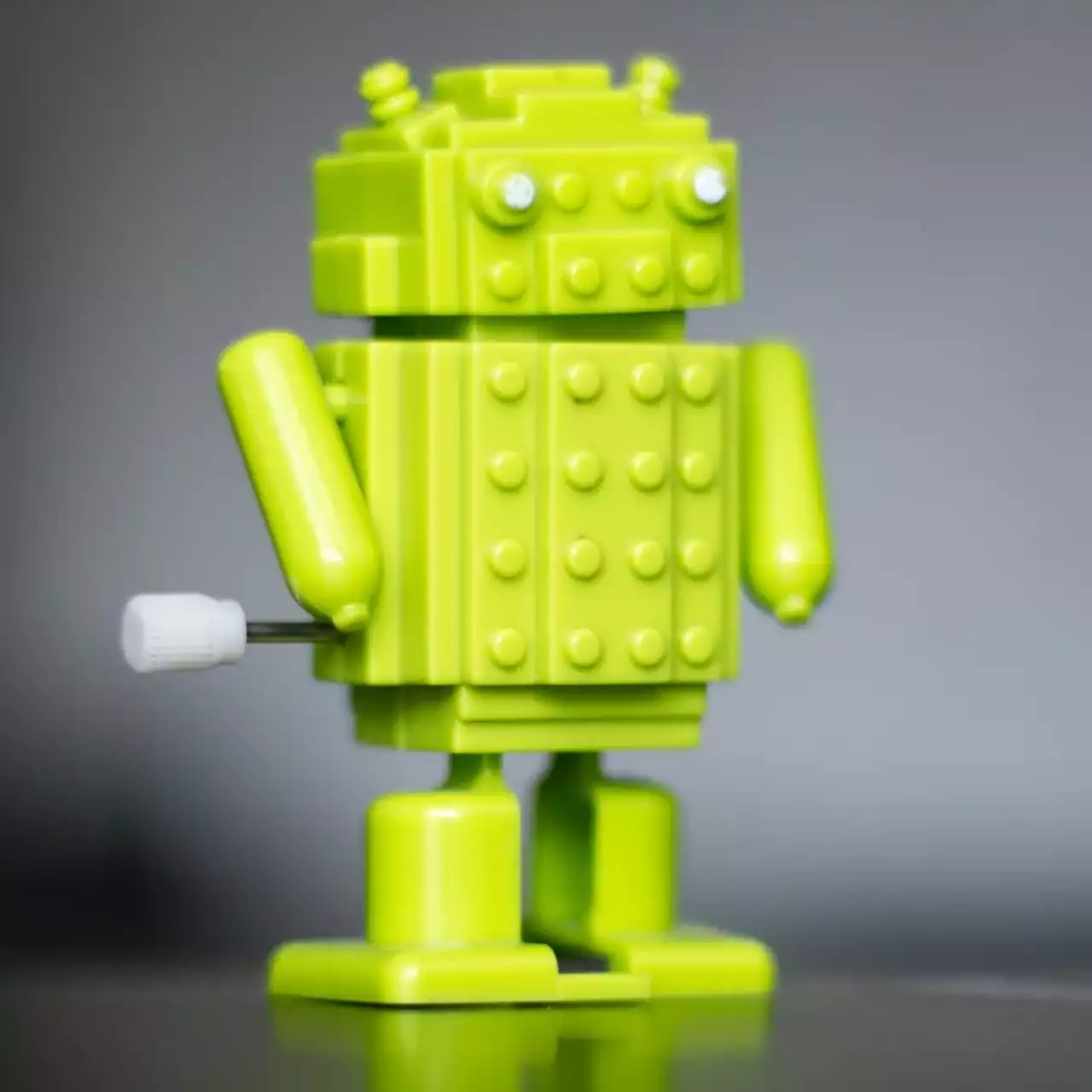 Халява: сразу 4 игры и 2 программы отдают бесплатно и навсегда в Google Play и App Store