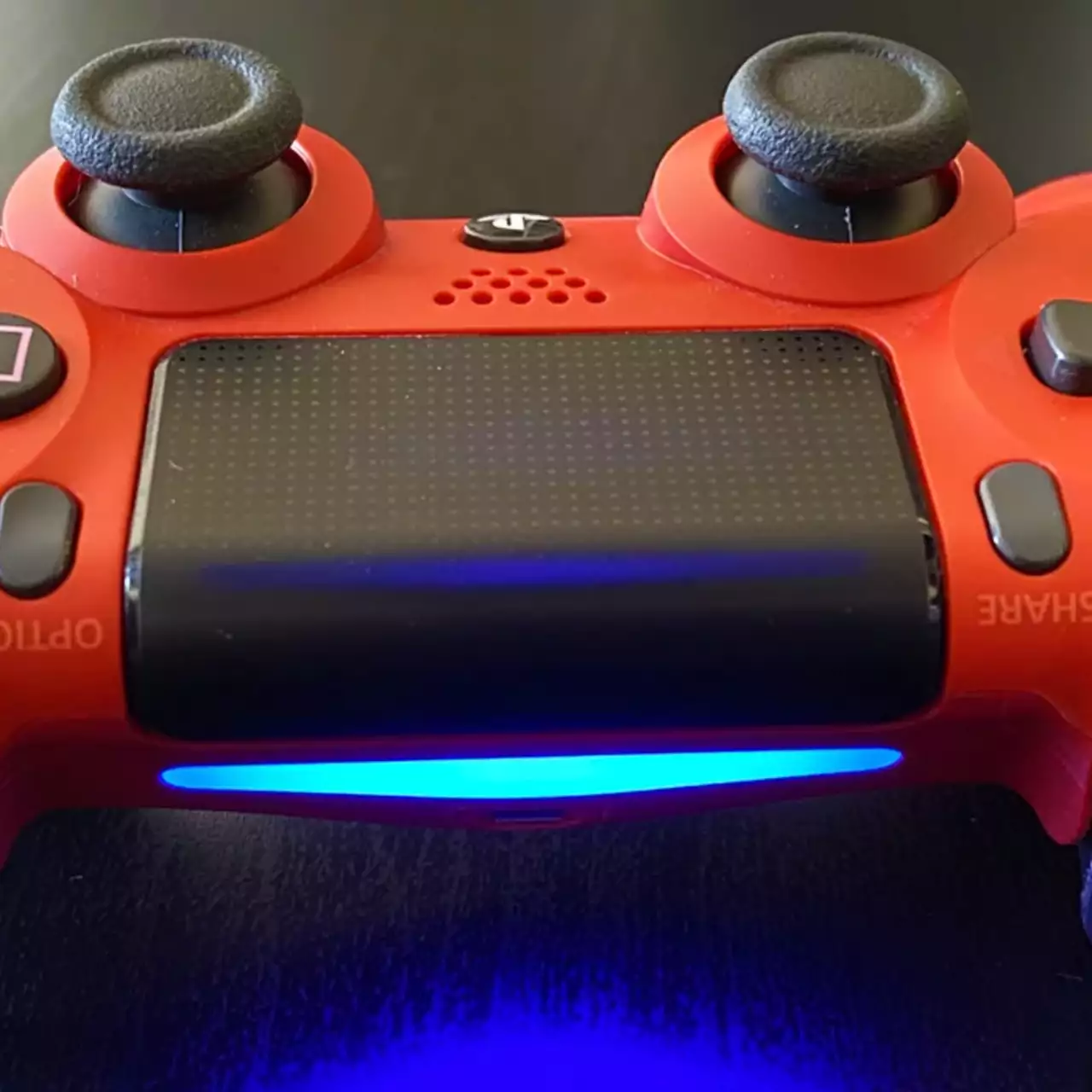 Вышел новый эмулятор PS4 для ПК, который можно скачать бесплатно. На видео показали, как на нем работают игры