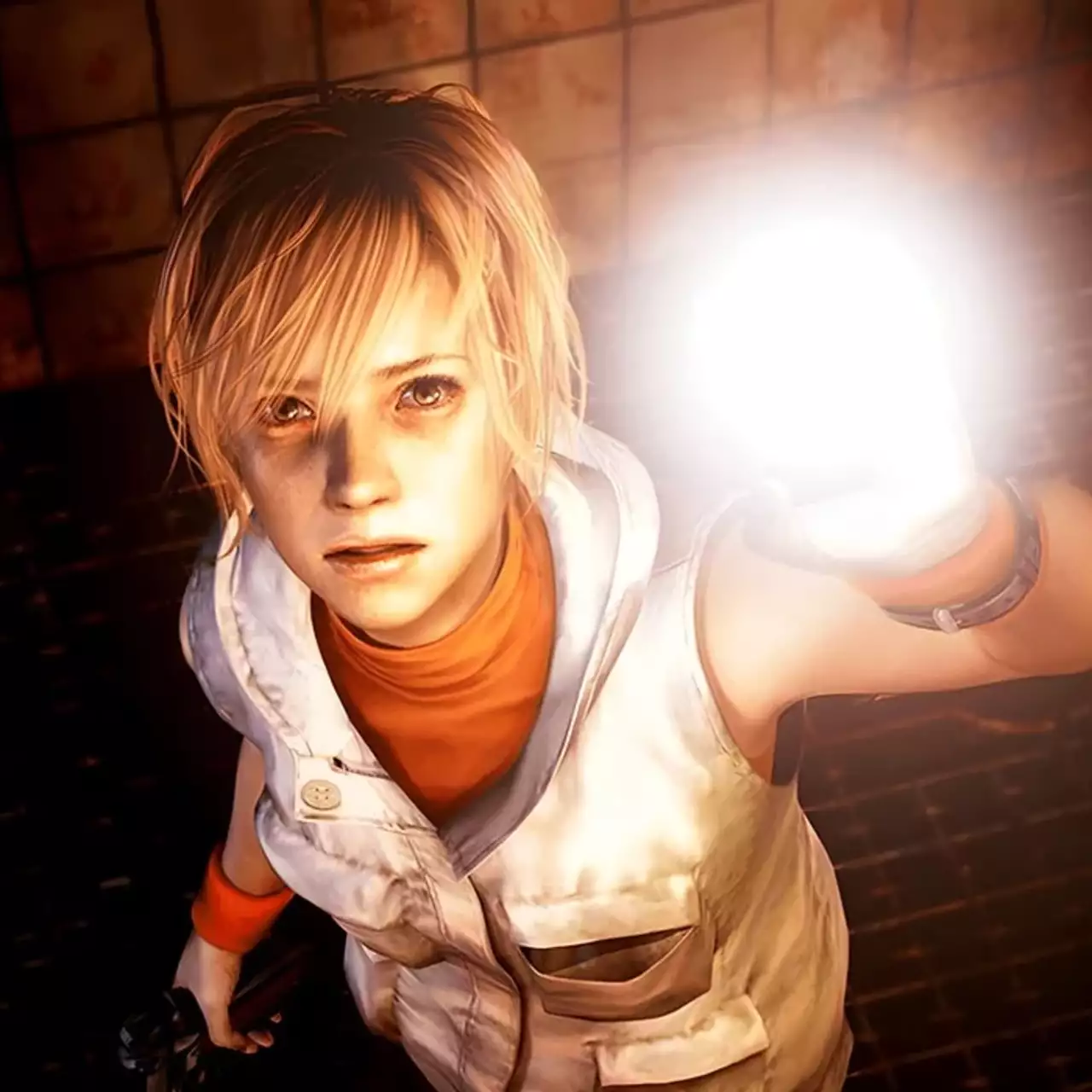 Показана официальная фигурка героини из культовой Silent Hill 3 с нарисованными вручную элементами